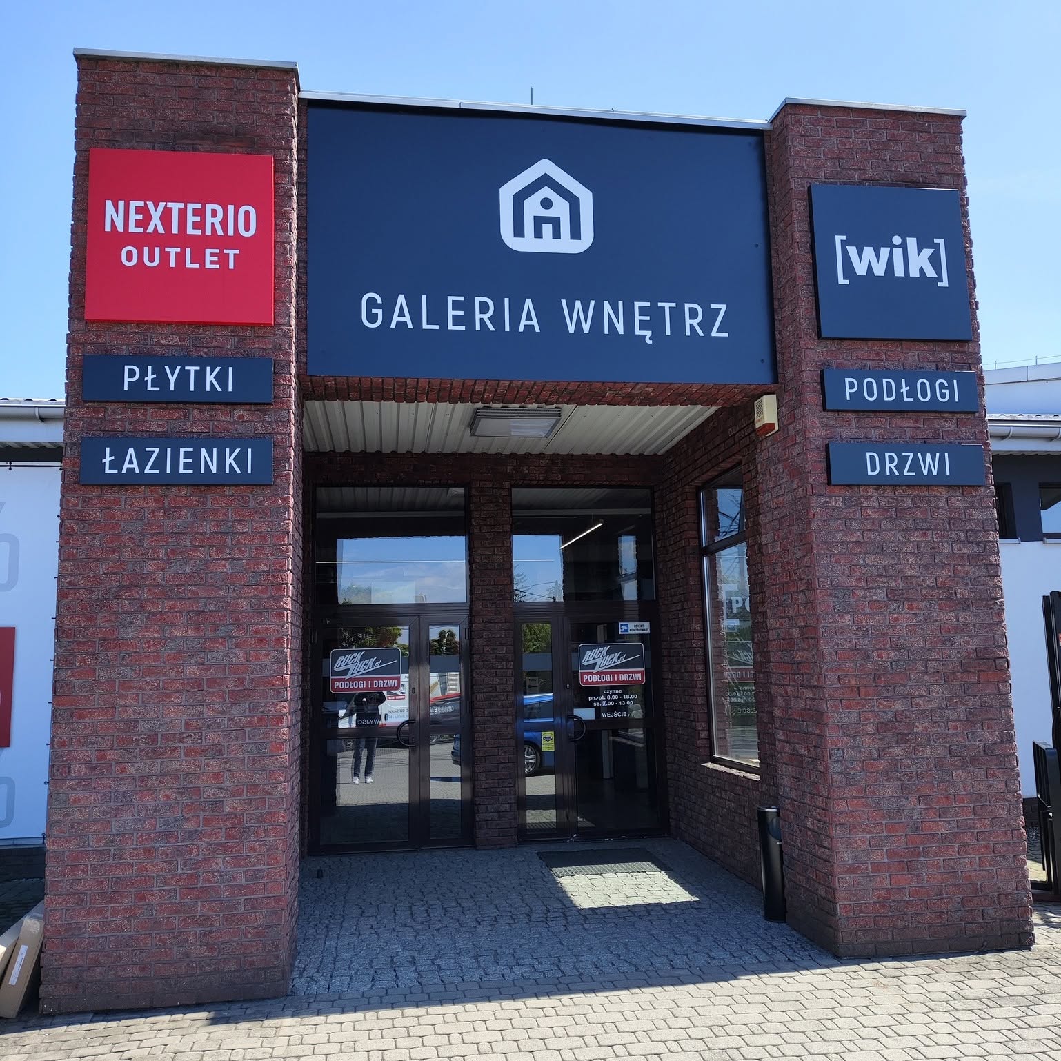 Budova WIK Galerie interiérů na adrese Bielska 150 v Cieszyně